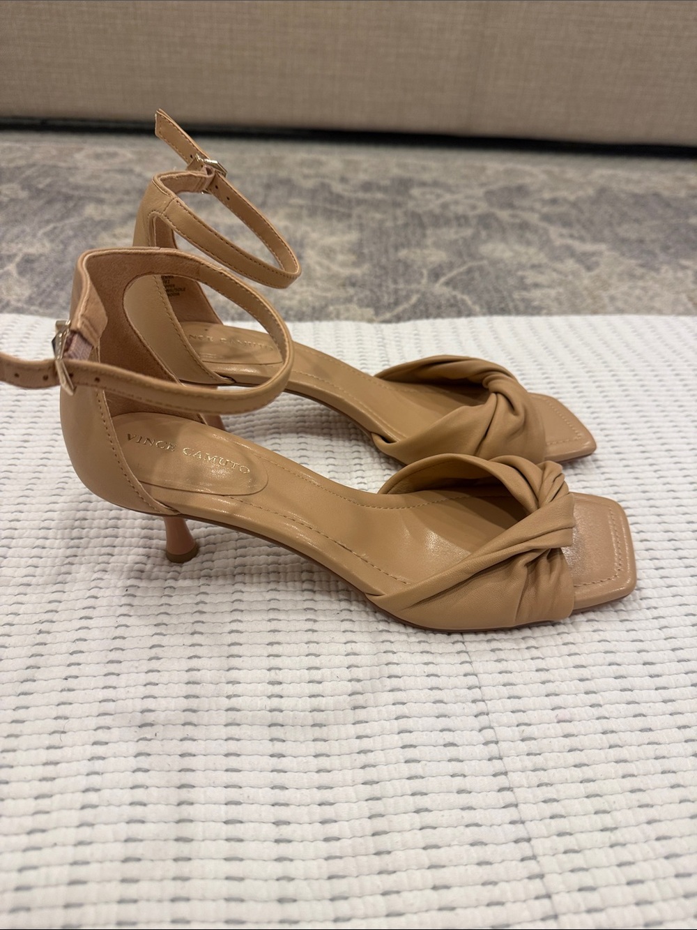 Vince Camuto Nude/Tan Knotted Ankle-Strap Kitten Heel Sandal